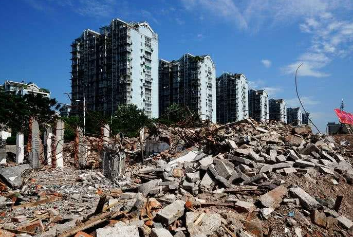  城市房屋拆遷中土地使用權的保護