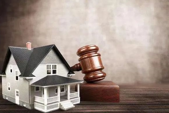 因為拆遷想少給補償，就說房屋是違建強拆，十足的套路。