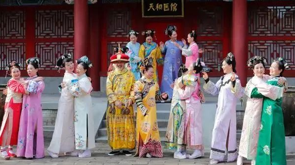 劇方要求下架退休阿姨版甄嬛傳，作品被抄襲應(yīng)如何維護(hù)權(quán)利？