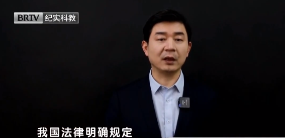 驚！廣州地鐵上一男孩被硫酸滑倒灼傷！孩子的損失誰(shuí)來(lái)?yè)?dān)責(zé)？