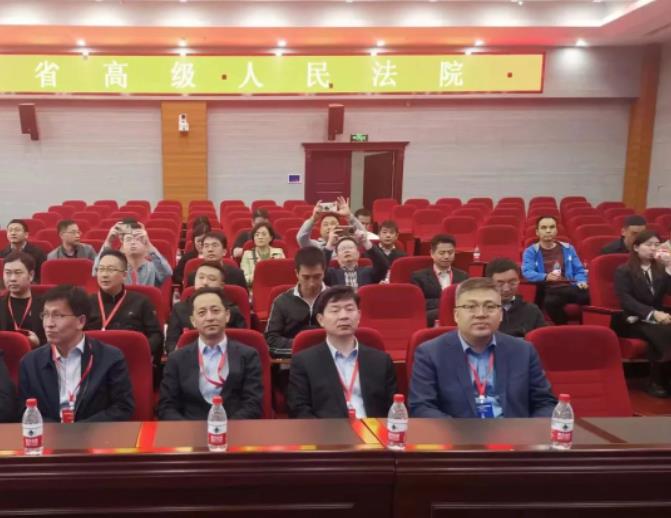 京云律所主任王興華受貴州省高級人民法院邀請參觀貴州智慧法院建設(shè)情況匯報